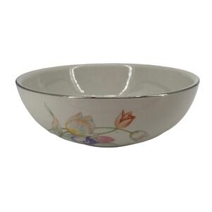 Vintage Hall Superior Quality Kitchenware Serving Bowl Tulip Vegetable Dish 9"